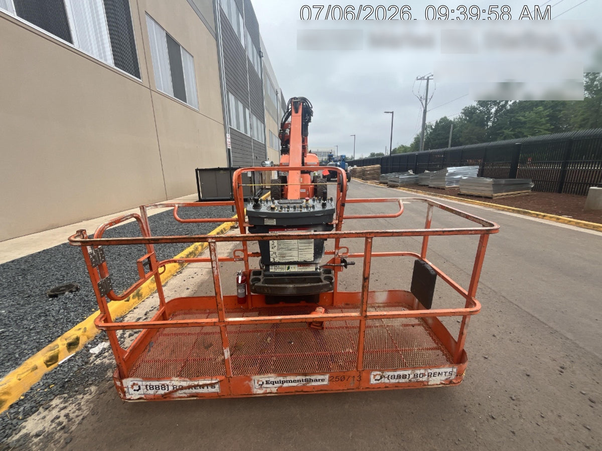 2022 JLG 1350SJP