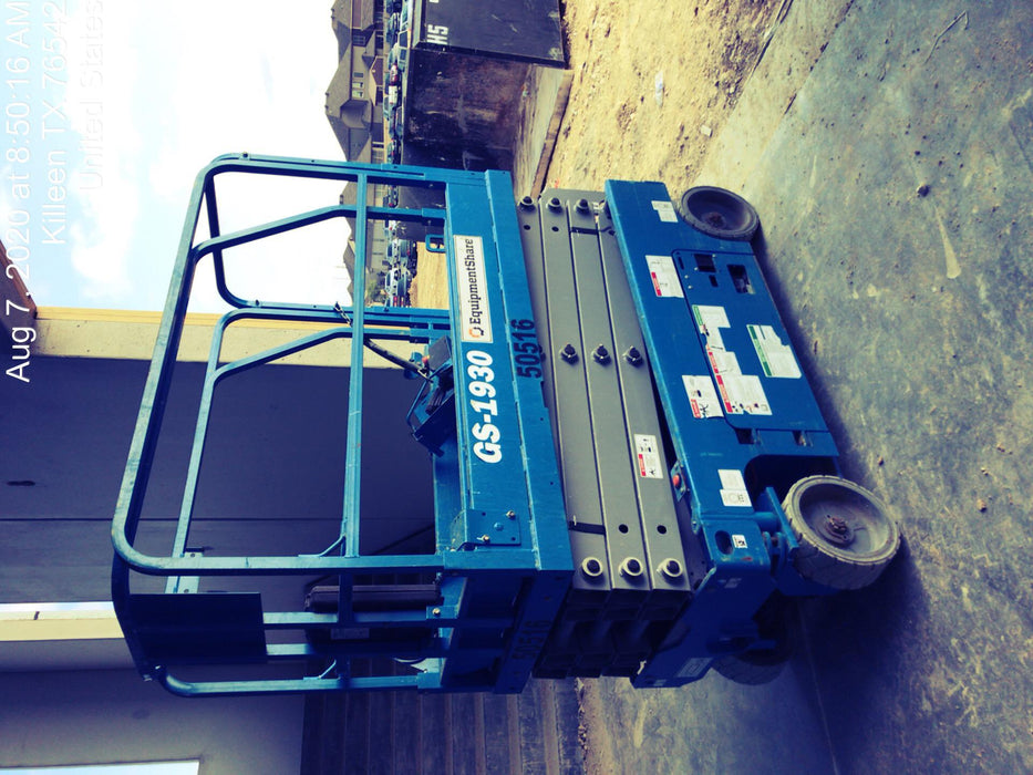 2019 Genie GS-1930 Fixed Rails with Chain Entry