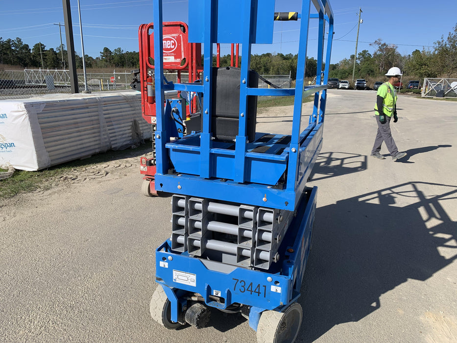 2020 Genie GS-1930 Fixed rails with chain entry gate - Pre A92.20