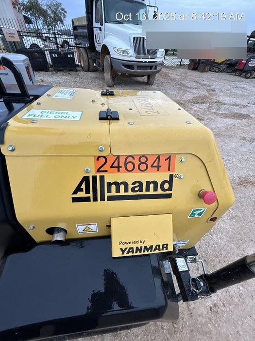 2022 Allmand NLV3GR (4) LED Light Fixture 350W, 23' Vertical Mast, 3kW Prime, Towable, ES Decals, T3