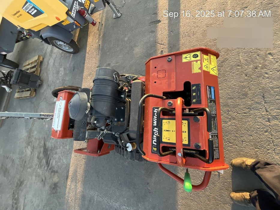 2020 DITCH WITCH C24XA