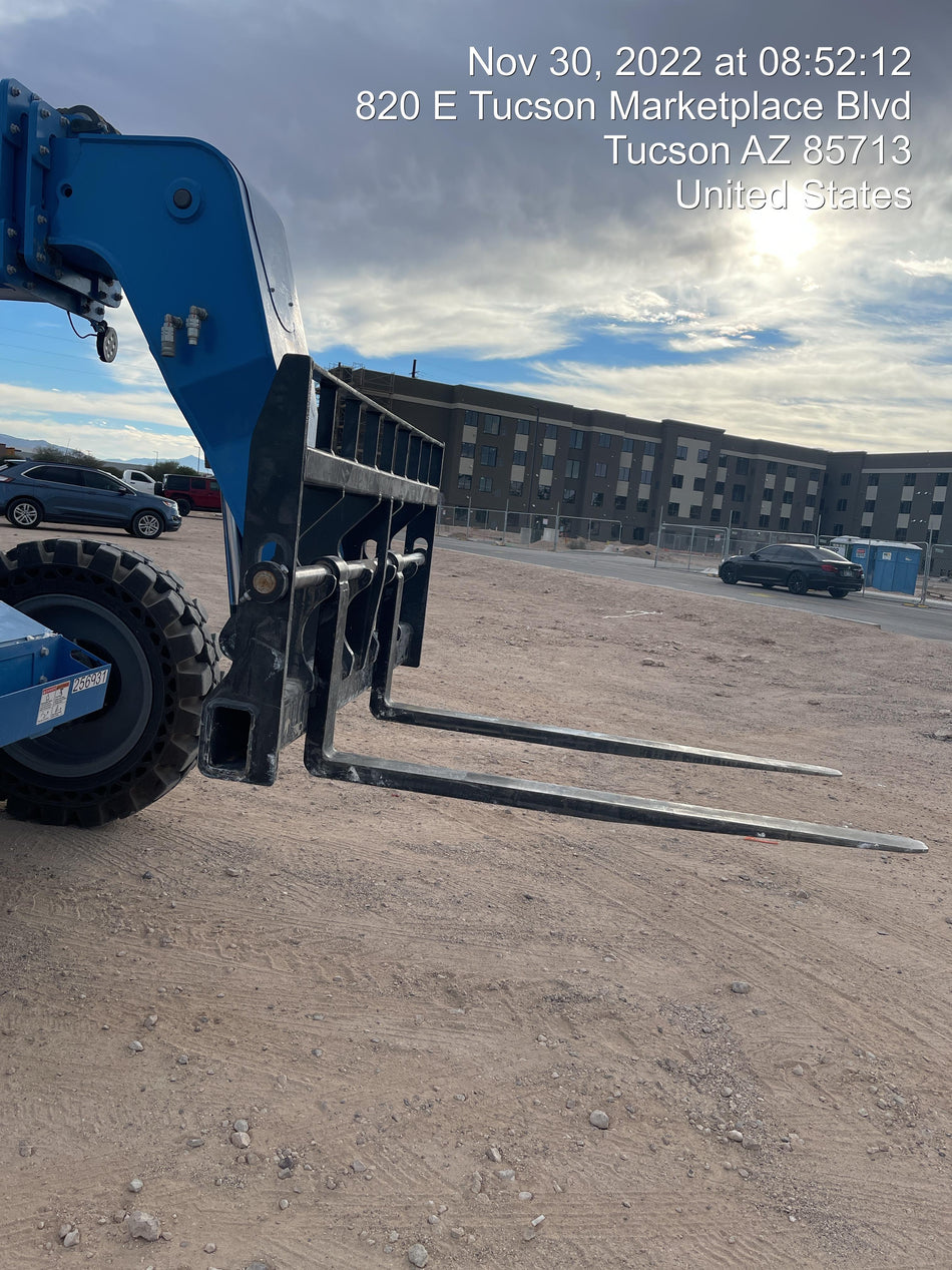 2022 GENIE GTH-844