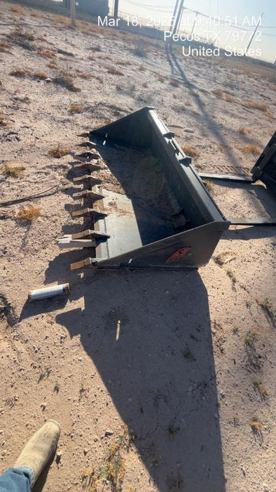 2025 ARROW MATERIAL HANDLING 48" Pallet Forks - Arrow