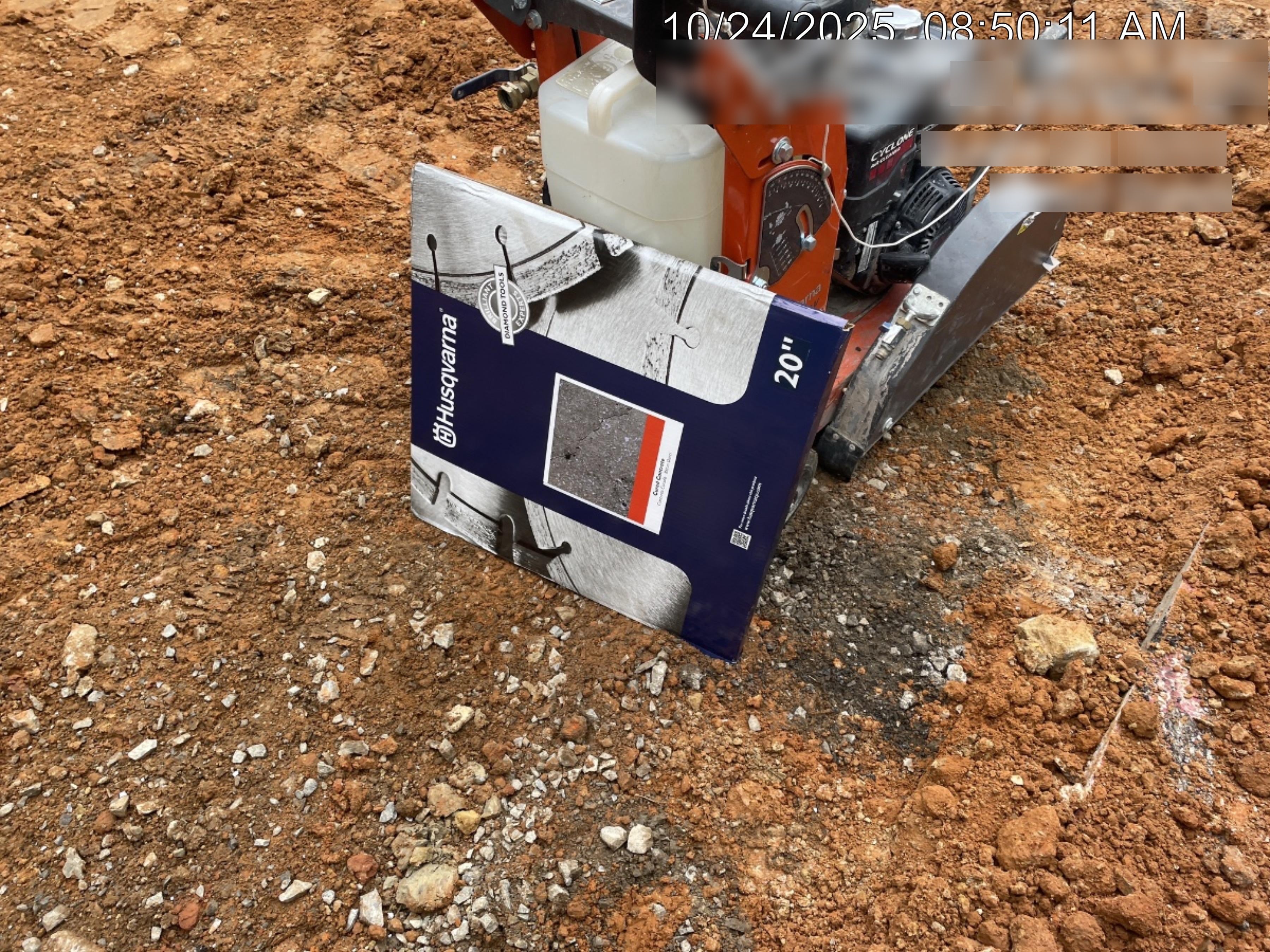 2023 HUSQVARNA FS400