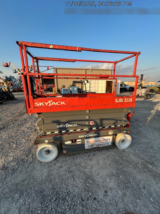 2017 SKYJACK SJIII-3226