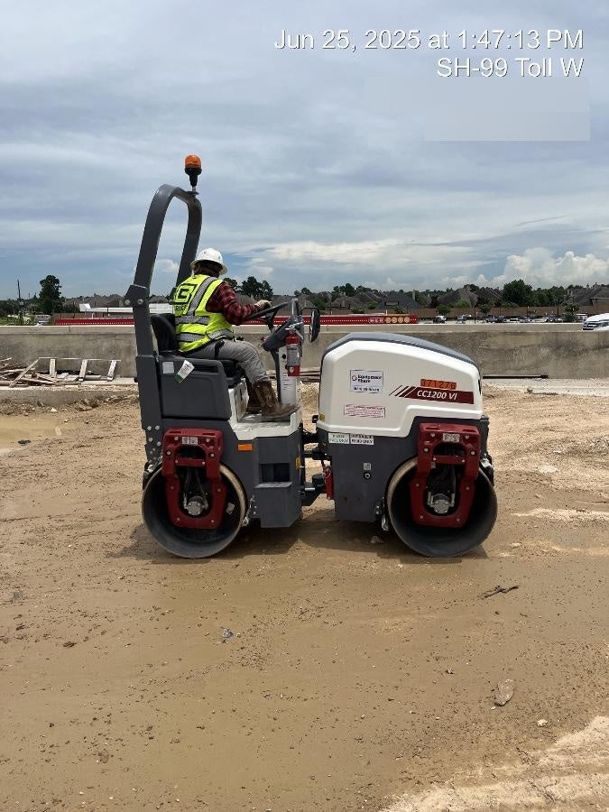 2023 DYNAPAC CC1200
