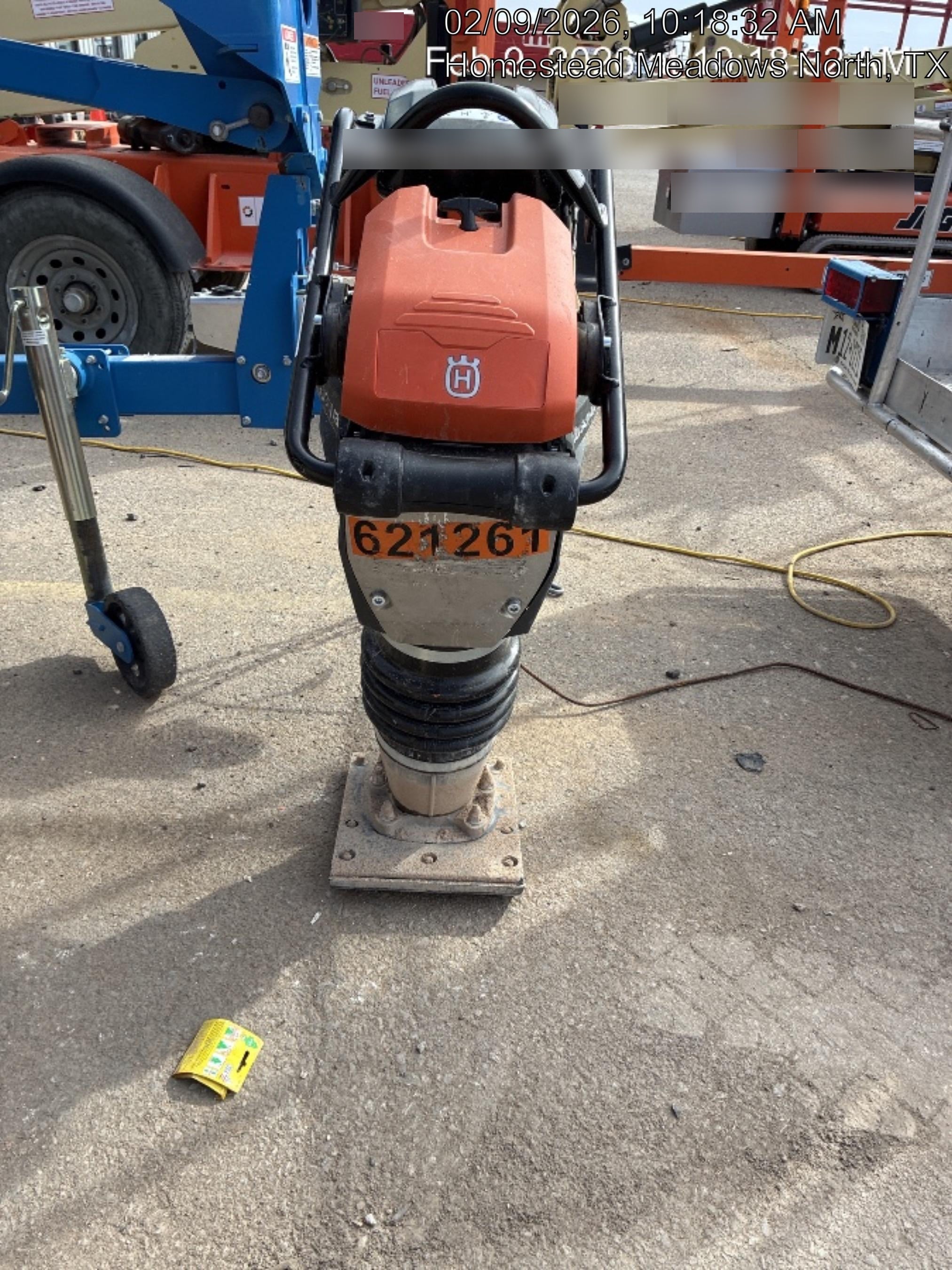 2025 HUSQVARNA LT6005