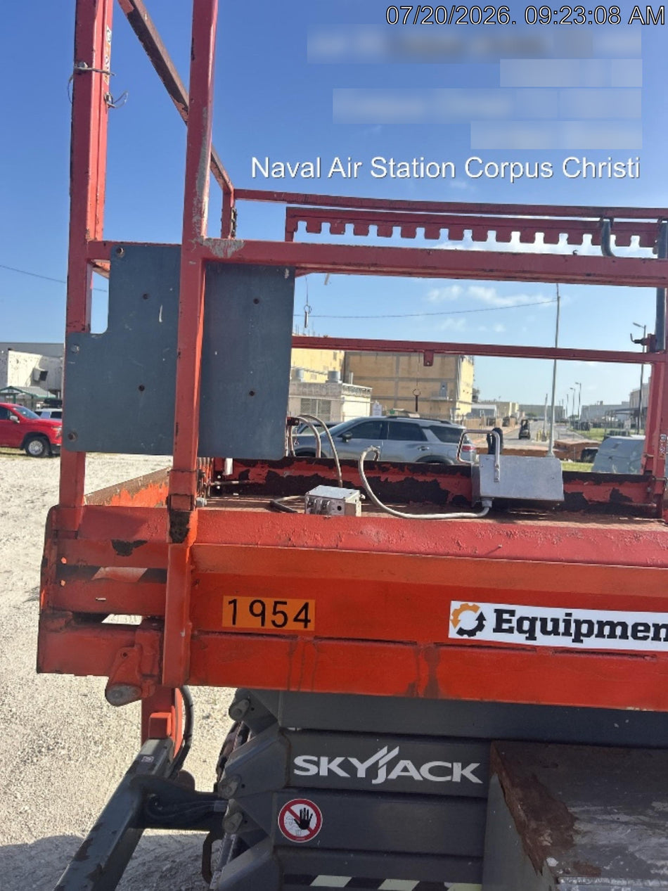 2016 SKYJACK SJ6832 RT
