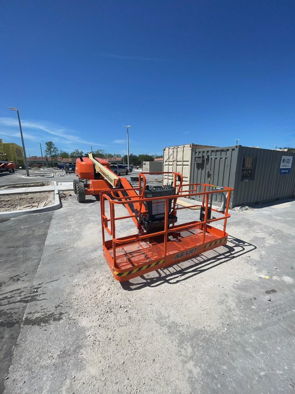 2023 JLG 460SJ
