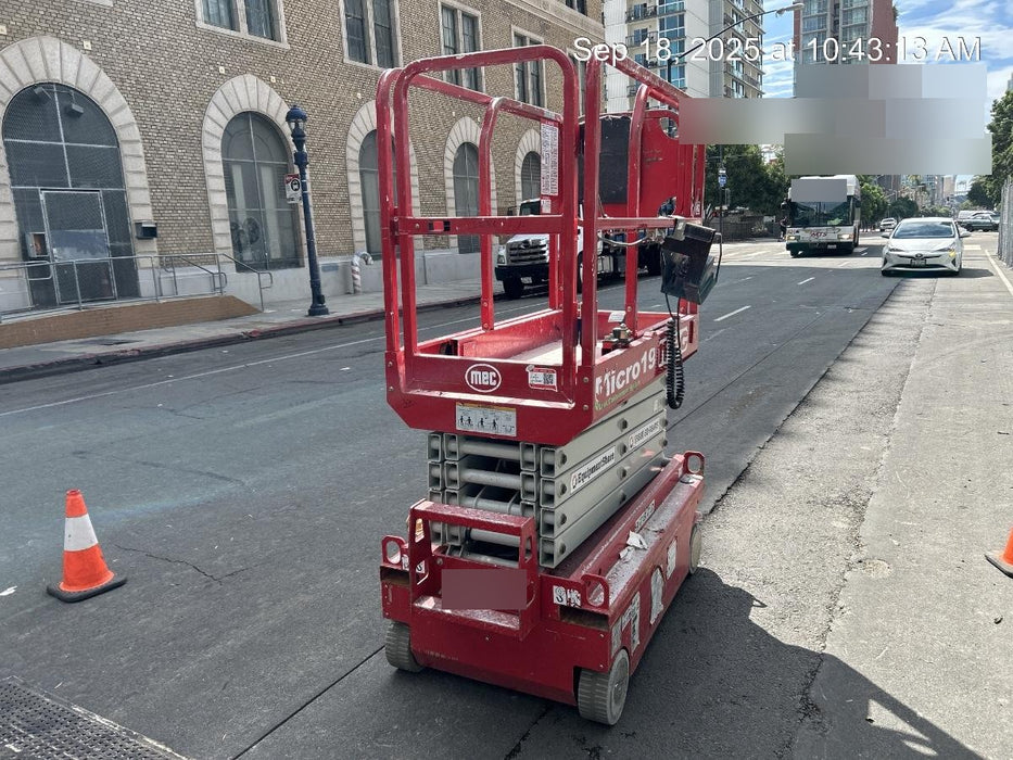 2020 MEC 1330SE Solid NM Tires, Steel Swing out Doors, LCS, Beacon, 900W Inverter