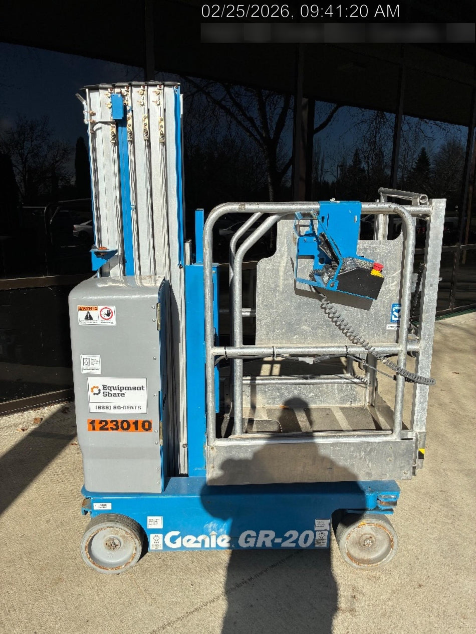 2020 GENIE GR-20