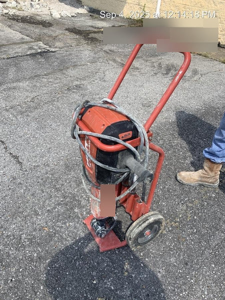 2020 HILTI TE 3000-AVR