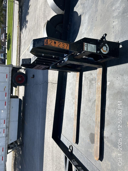 2022 ARROW MATERIAL HANDLING 48" Pallet Forks - Arrow