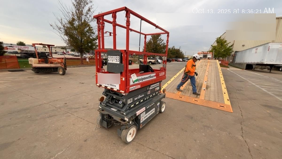 2023 SKYJACK SJ3219