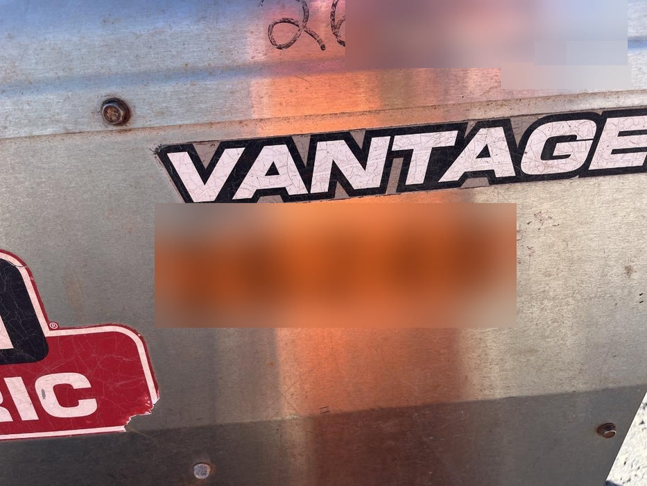 2019 Lincoln Electric Vantage 322 Lincoln Vantage 322 Welder w/Trailer, Light Kit, Cable Rack