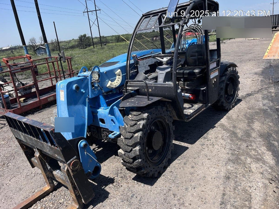 2019 Genie GTH-5519 Canopy, Solid RT Tires, LED Work Lights, Beacon w/48" Carriage, 48" Forks