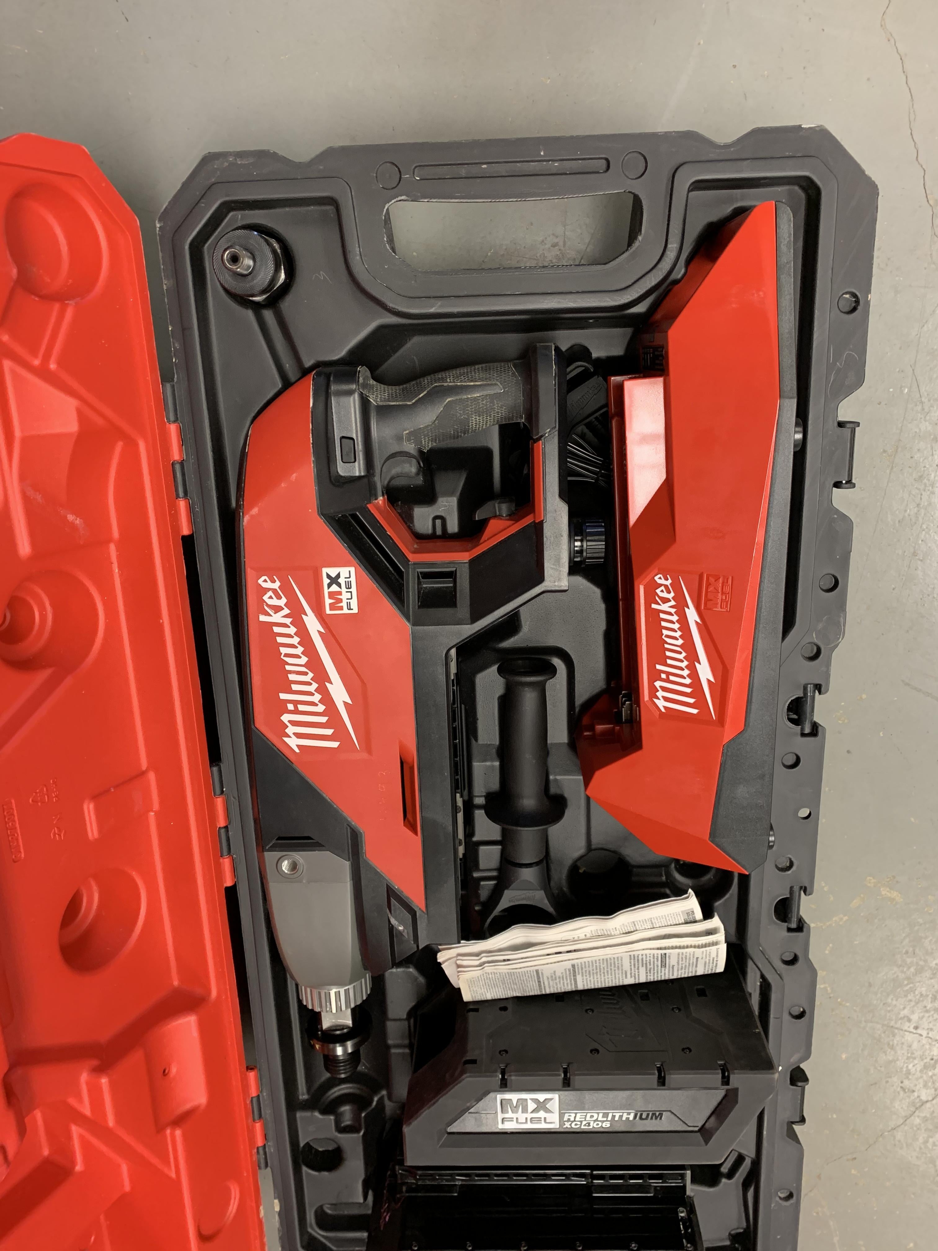 2021 MILWAUKEE MXF301-2CXS