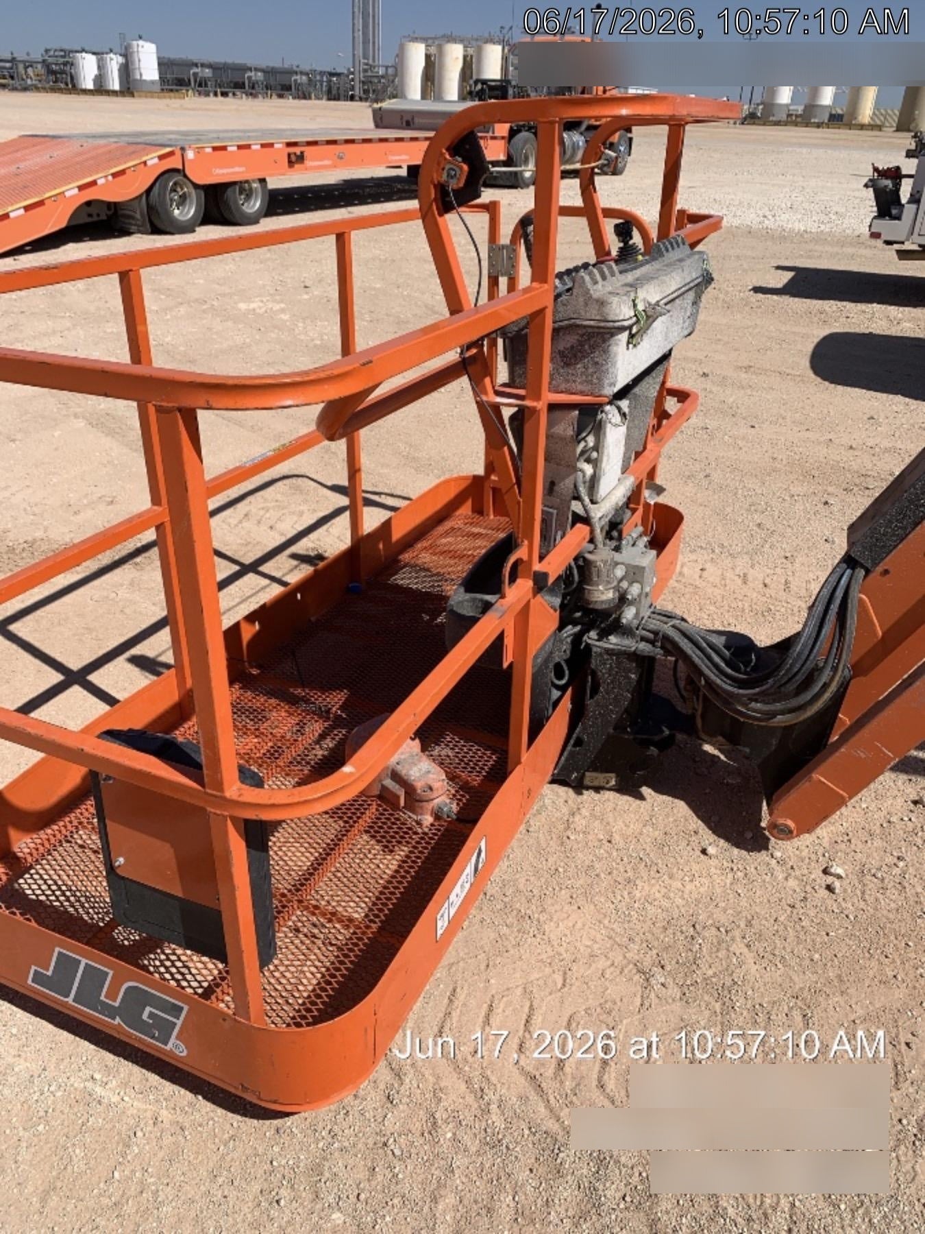 2021 JLG 600AJ