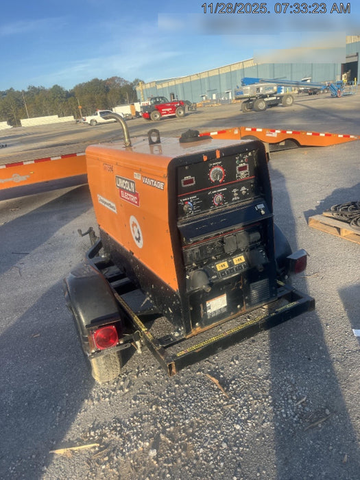 2021 Lincoln Electric Vantage 322 Vantage 322 Ready Pak 3 w/ Decals, ORANGE (includes trailer, cable rack, fender light kit) NO Telematics