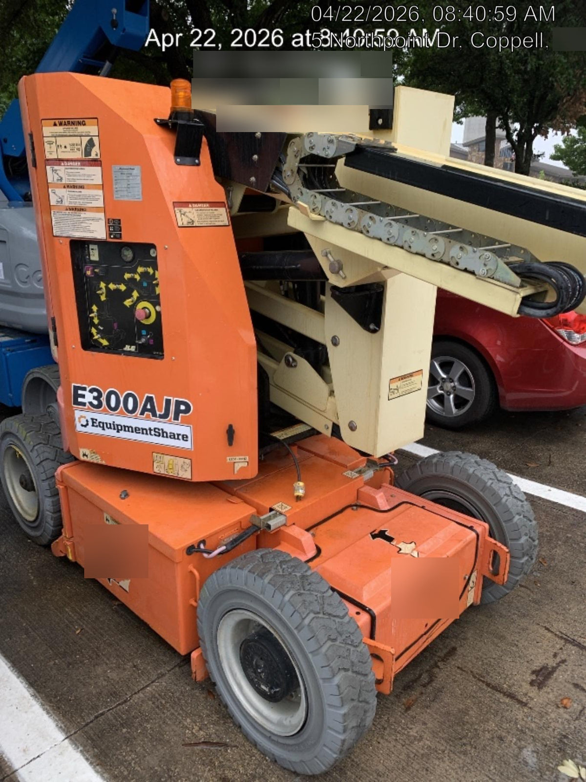 2018 JLG E300AJP
