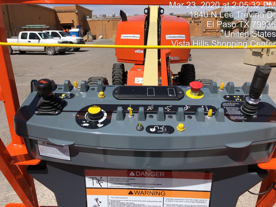 2020 JLG 400S