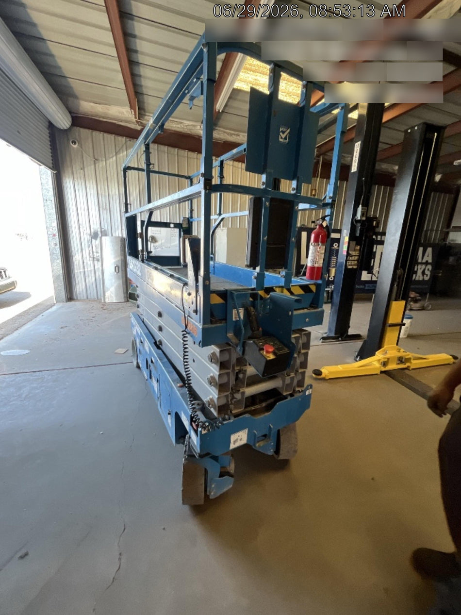 2023 GENIE GS-2632