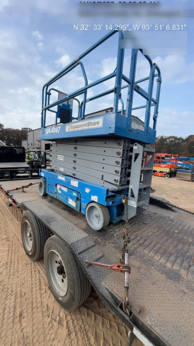 2019 Genie GS-4047 Folding rails with half height swing gate