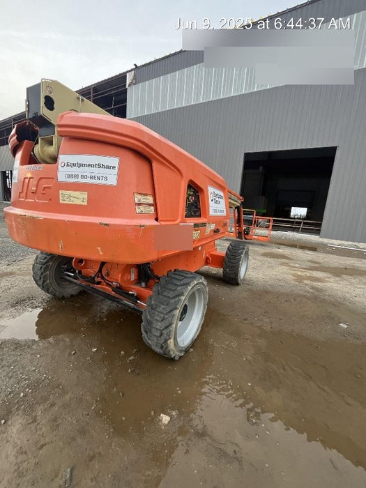 2019 JLG 660SJ