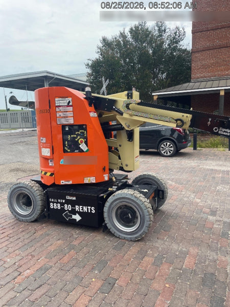 2025 JLG E300AJP