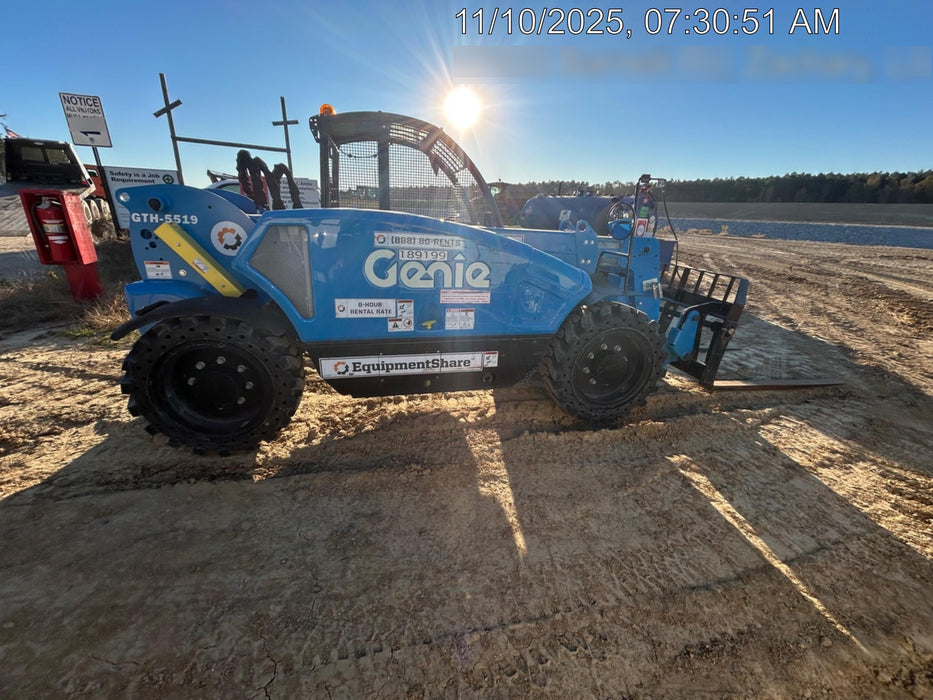 2021 GENIE GTH-5519