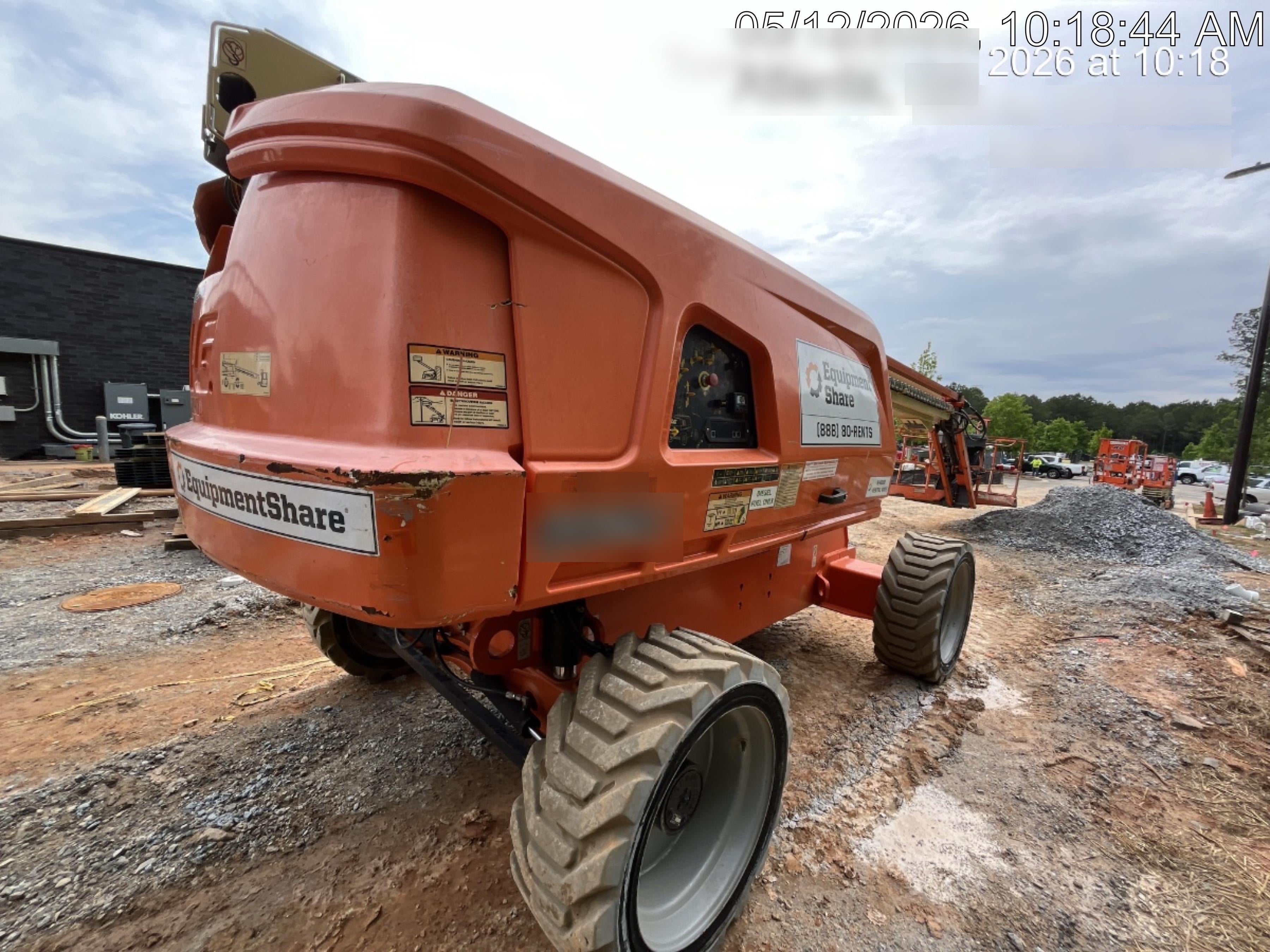2019 JLG 660SJ