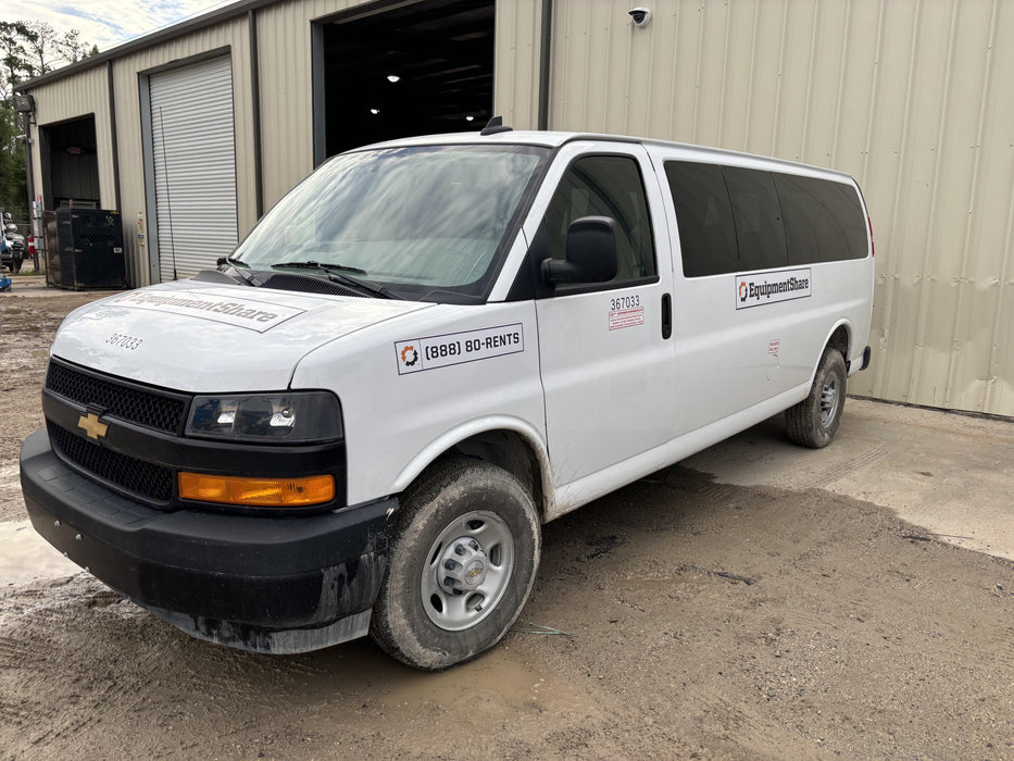 2023 CHEVROLET Express Van - Rental