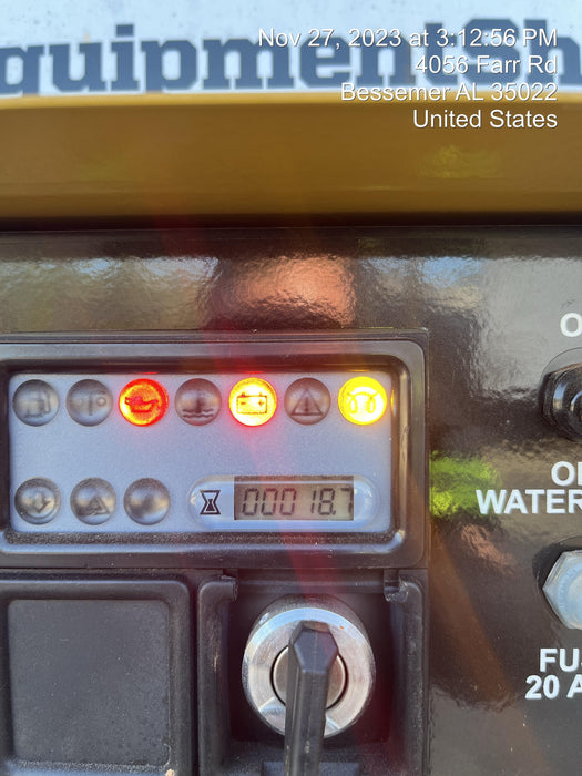 2023 Vac-Tron LP573XDT T4 Koehler Diesel Engine, 500 Gallon Debris Tank, x2 100 Gallon Water Tanks