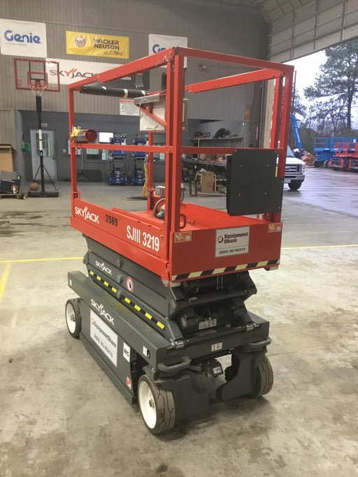 2018 SKYJACK SJIII-3219