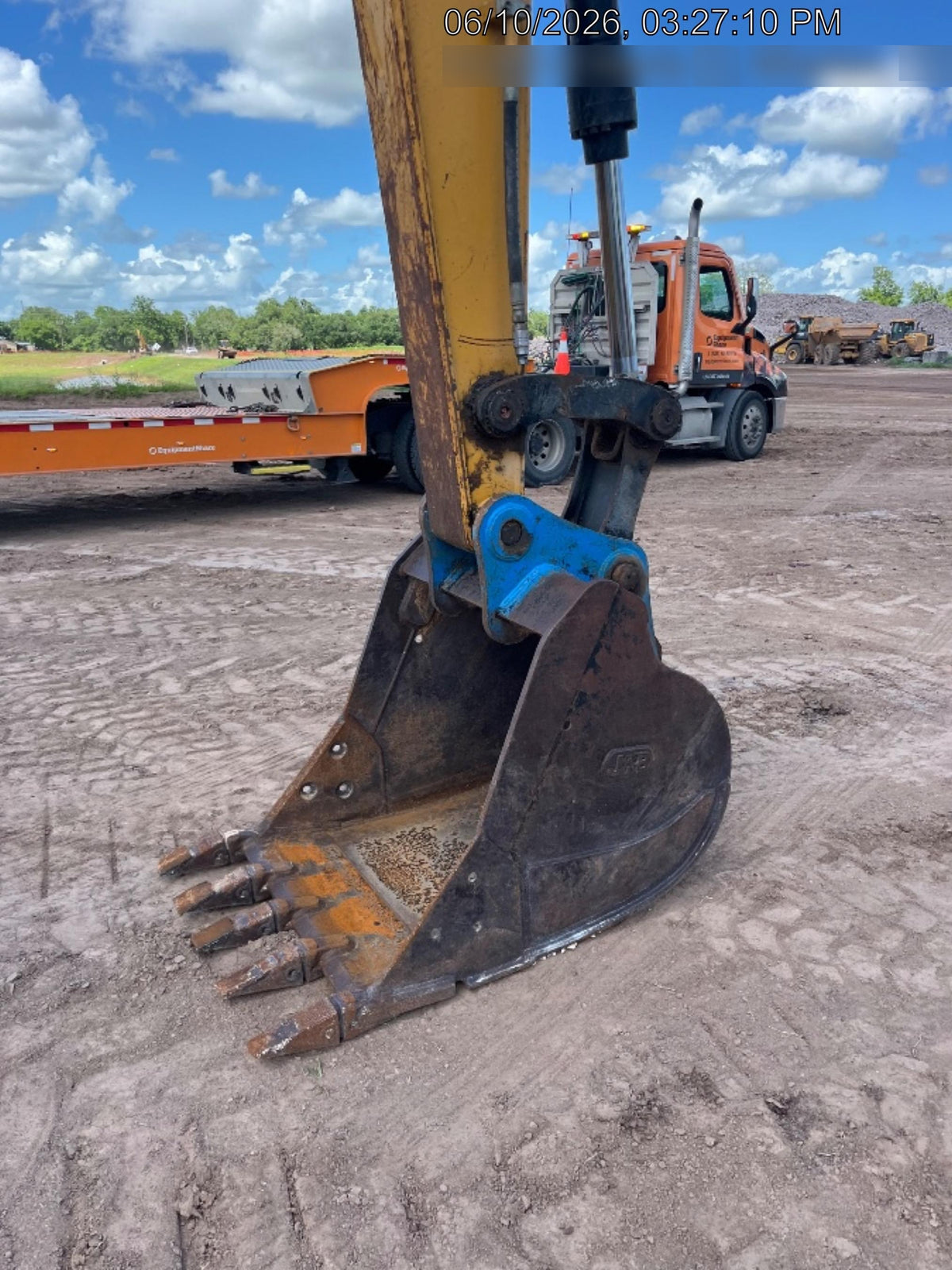 Sany SY135C Sany SY135 Tier 4 - Cab, Fleco Hydraulic  QC, Fleco 36" HD Bucket - Smooth