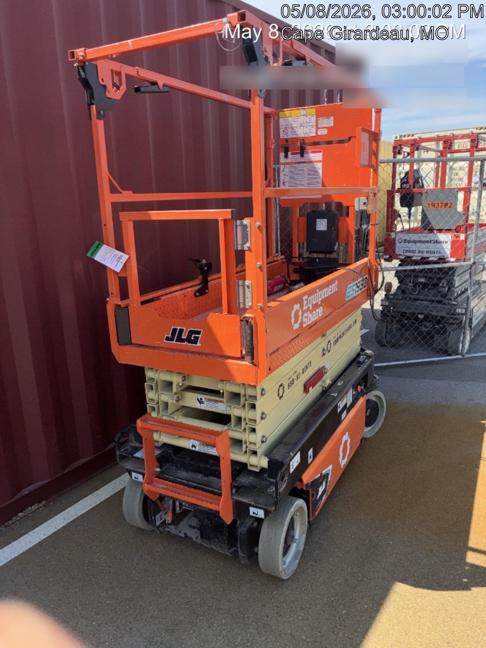 2022 JLG ES1932