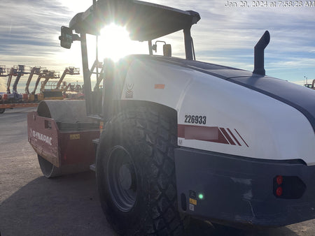 2022 DYNAPAC CA2500D