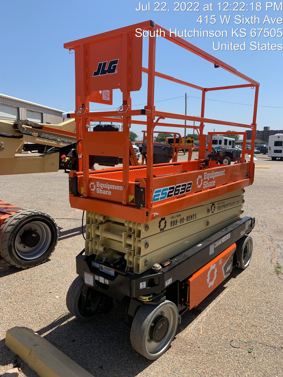 2022 JLG ES2632