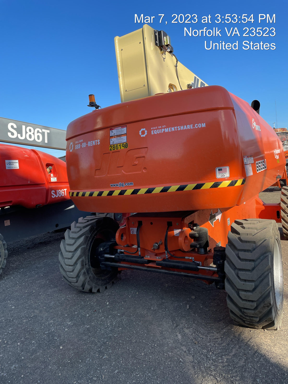 2023 JLG 860SJ