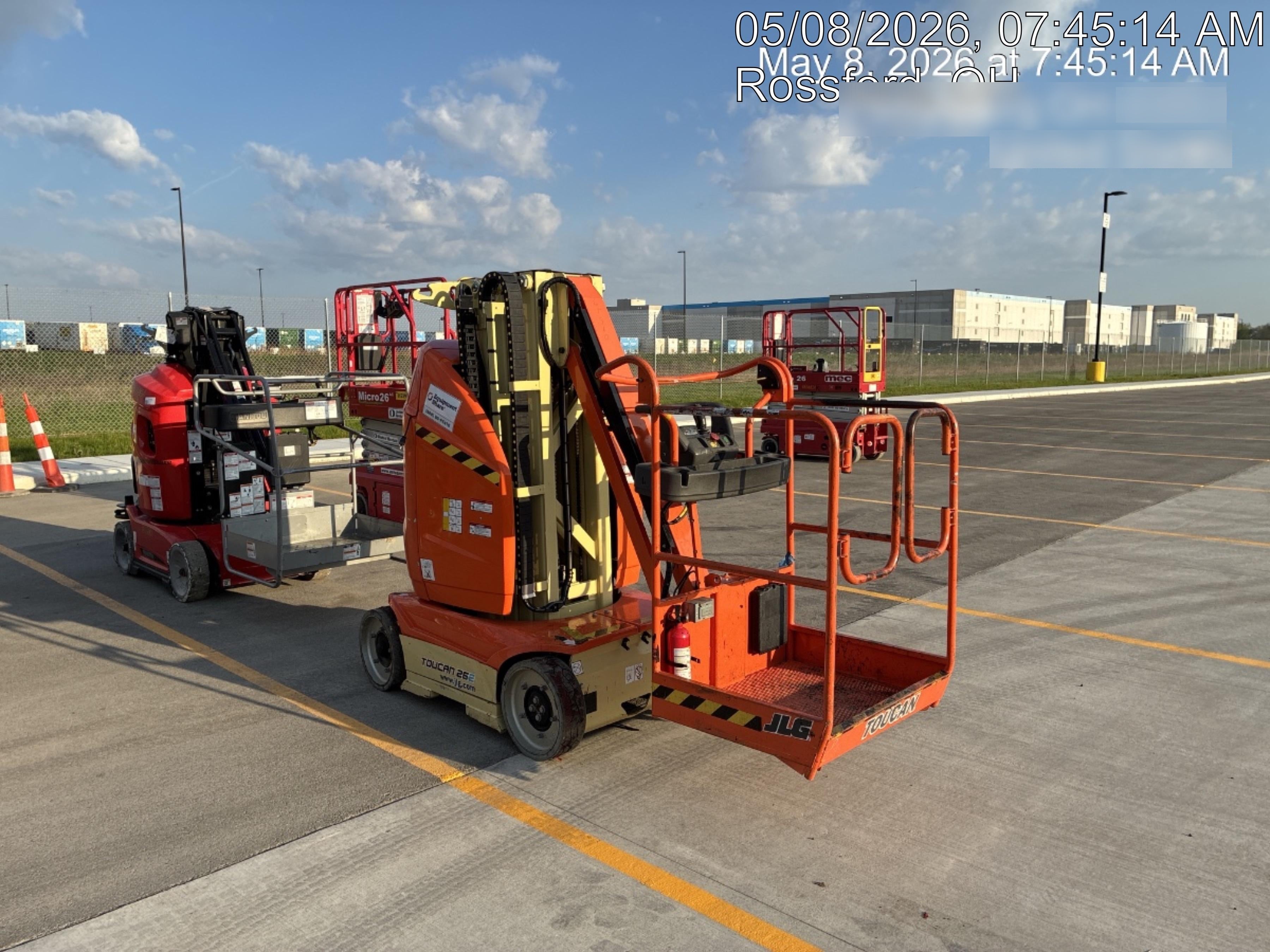 2022 JLG 26E