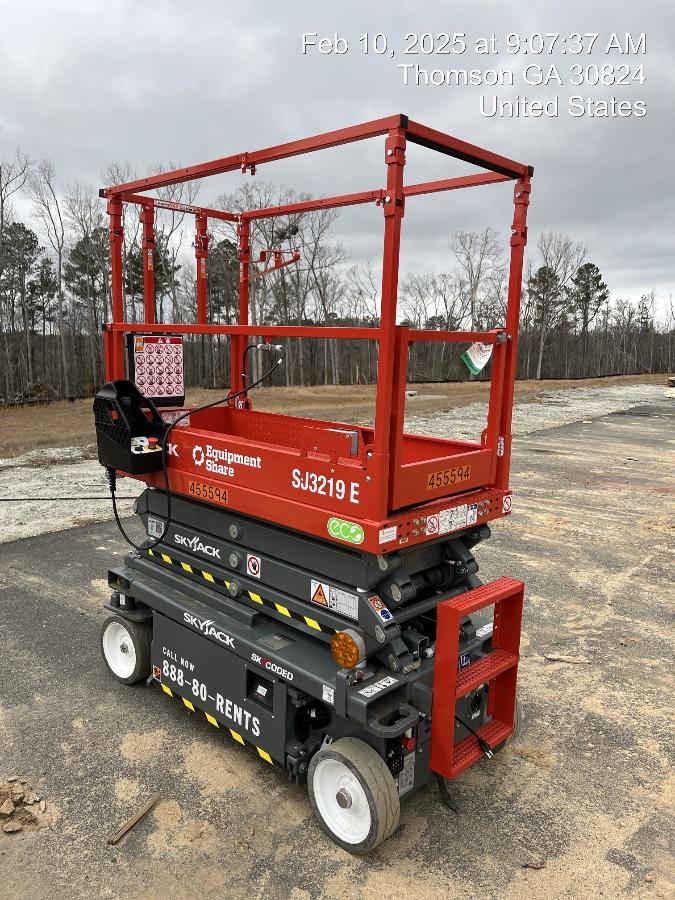 2024 SKYJACK SJ3219