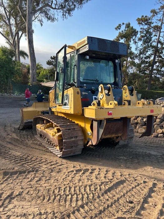 2020 JOHN DEERE 700L