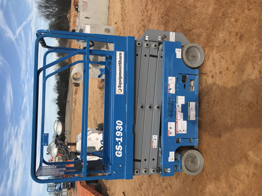 2019 Genie GS-1930 Fixed rails with chain Entry