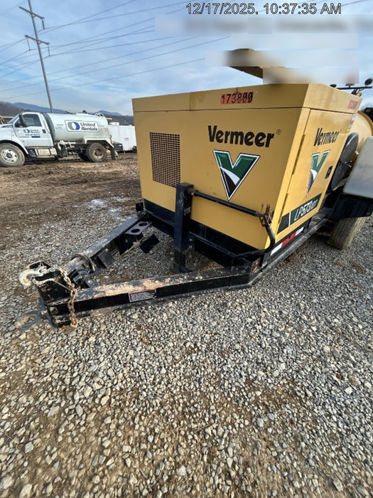 2021 Vac-Tron LP573XDT T4 Koehler Diesel Engine, 500 Gallon Debris Tank, x2 100 Gallon Water Tanks