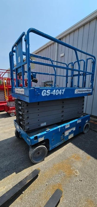 2018 GENIE GS-4047