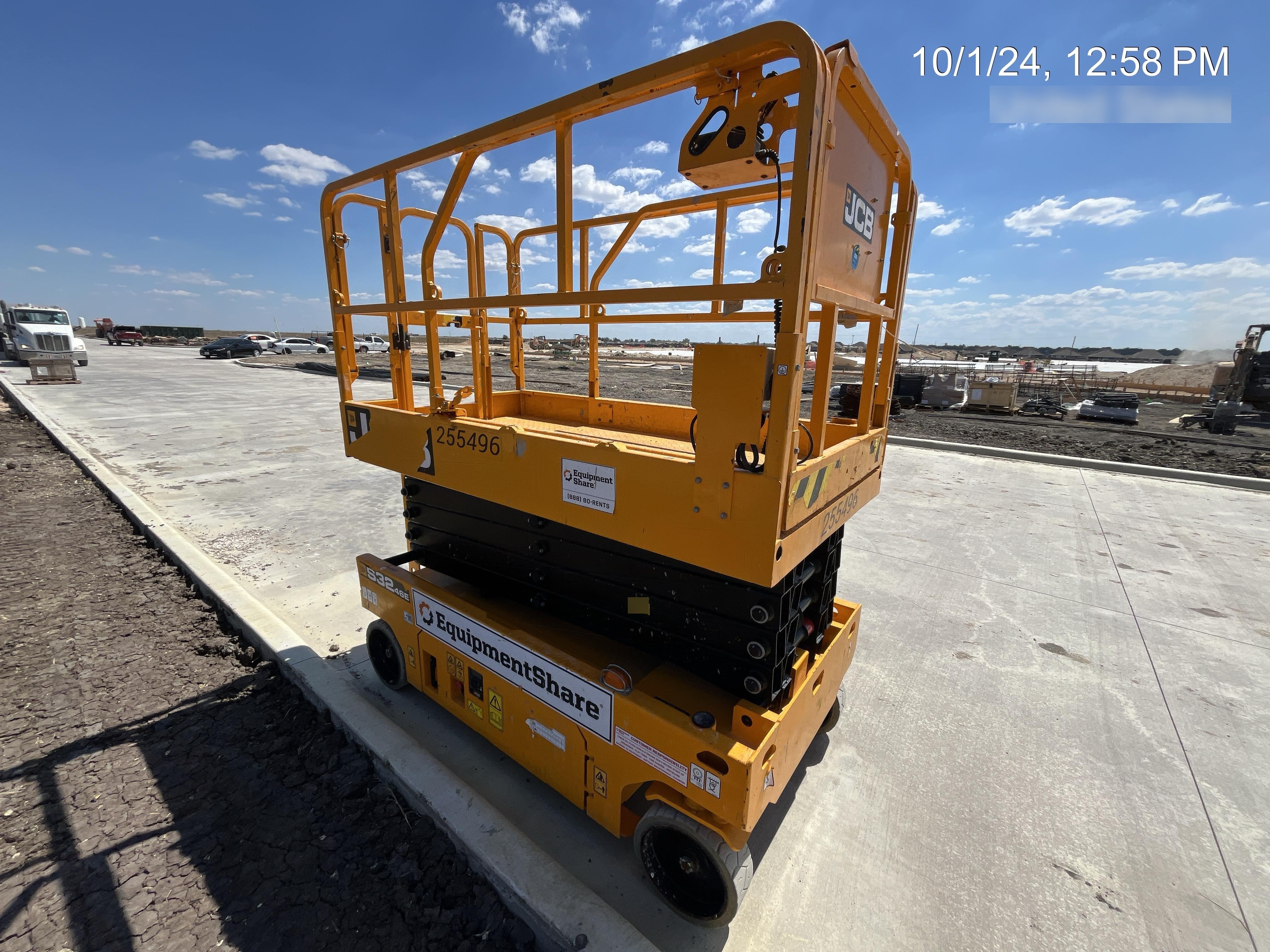 2022 JCB S3246E