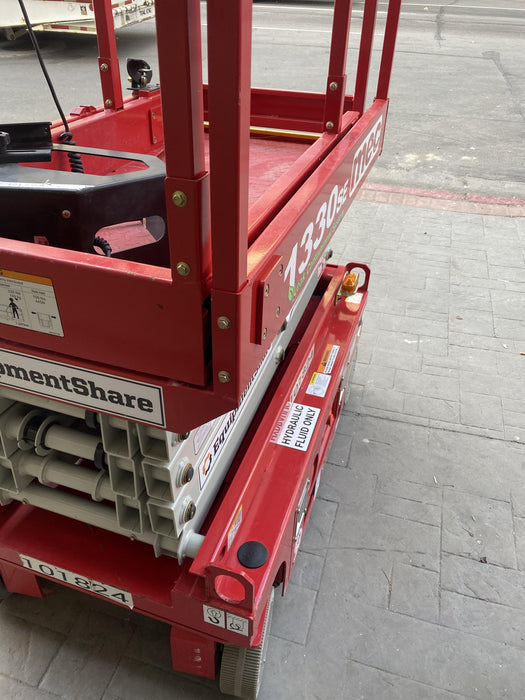 2020 MEC 1330SE Solid NM Tires, Steel Swing out Doors, LCS, Beacon, 900W Invertor