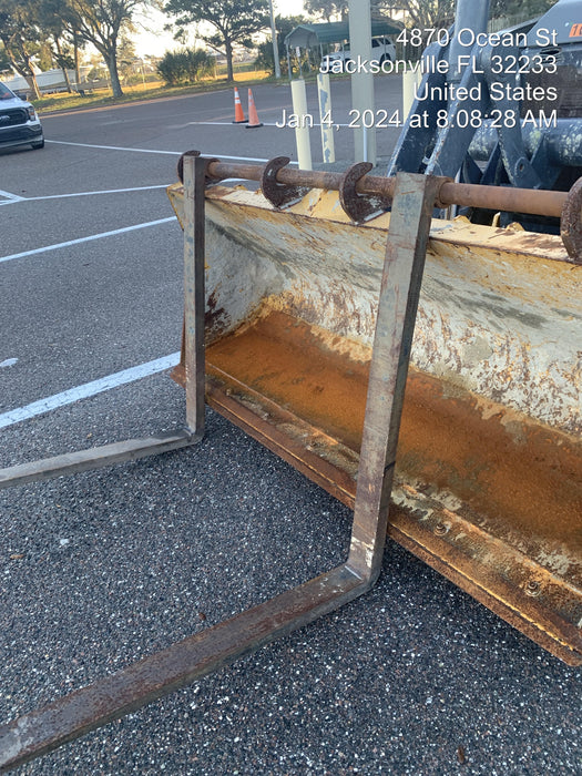 2014 WERK-BRAU 42" Forks - Backhoe