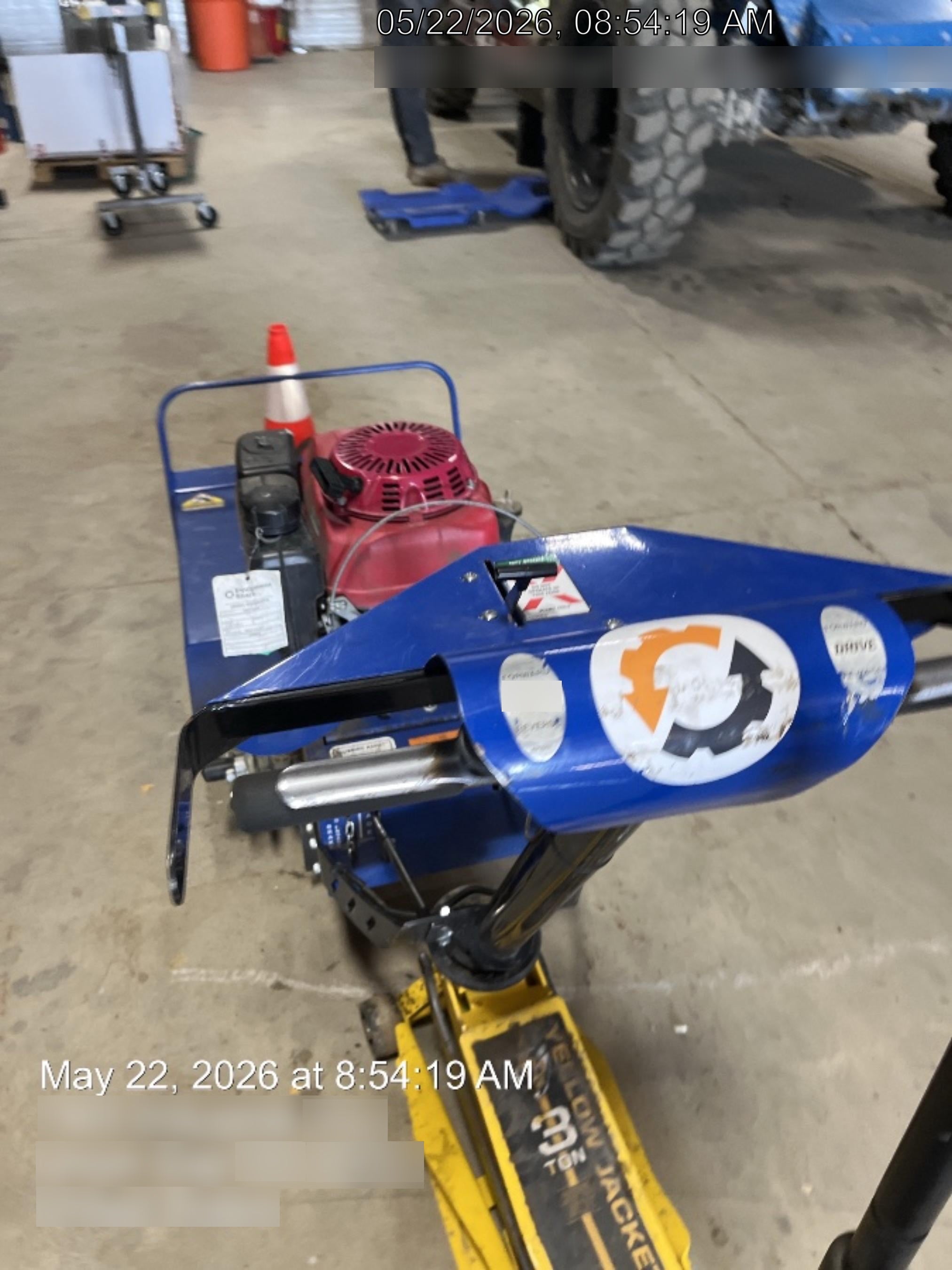 2022 BLUEBIRD BB26 Brushboss