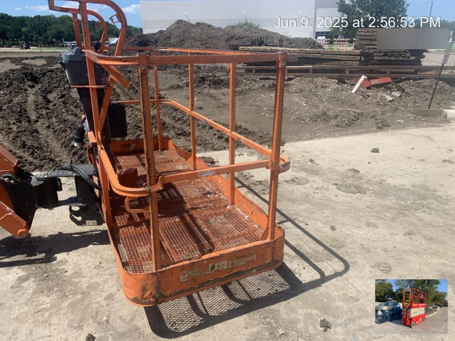 2019 JLG 460SJ